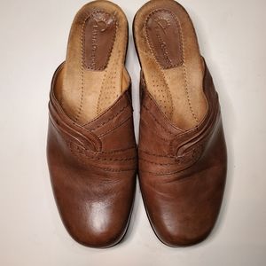 Earth Origins Brown Leather Mules